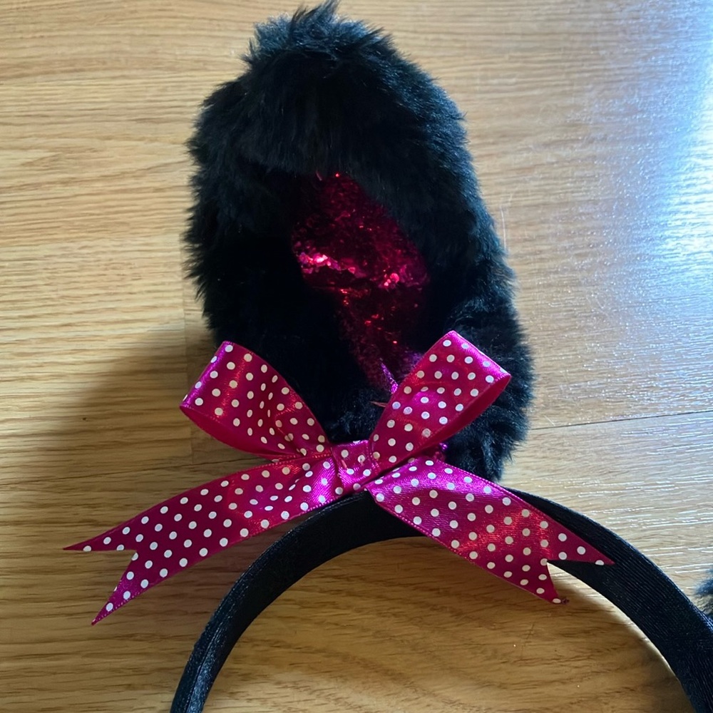 Black and Pink Furry Ear Headband - Picture 3 of 3